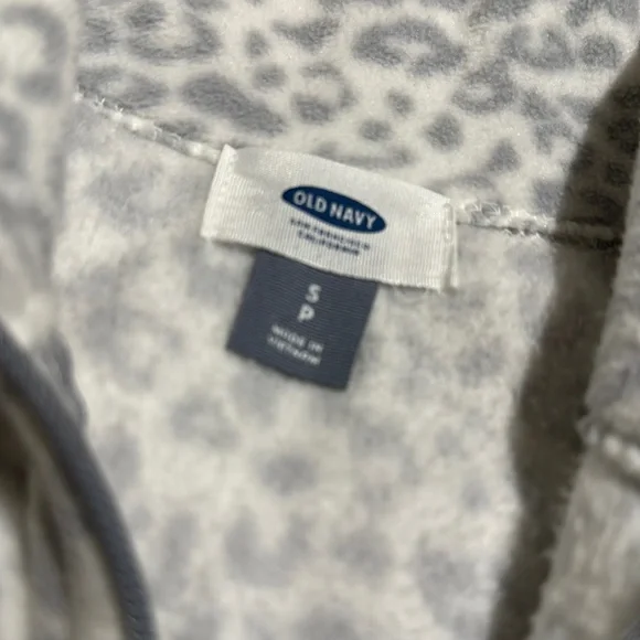 Old Navy fleece zip up jacket - Picture 2 of 3